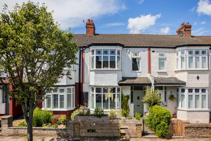 3 Bedroom Terraced House To Rent In Allen Road, Beckenham, Kent, BR3