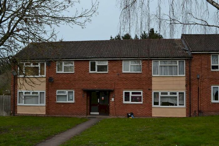 1 Bedroom Flat To Rent In Pleasant View, Dudley, DY3