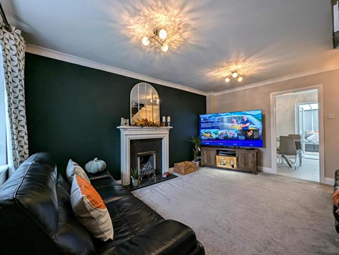 2 Bedroom Semi-Detached House For Sale In Beaconside, South Shields, NE34