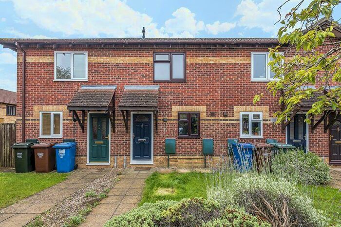 2 Bedroom Terraced House To Rent In Juniper Gardens, Bicester, OX26