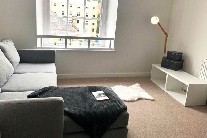 3 Bedroom Flat To Rent In Albert, Terrace Road, Sheffield, S6