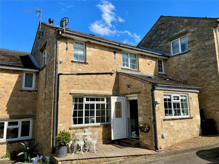 2 Bedroom Terraced House To Rent In The Crag, Bramham, LS23