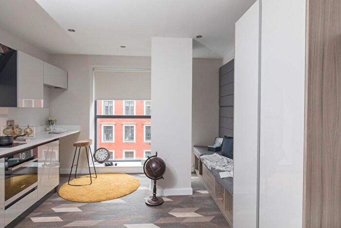 Studio To Rent In Salisbury House, Granby Row, Manchester, Greater Manchester, M1