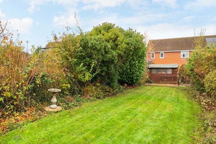 3 Bedroom Terraced House For Sale In Wilson Avenue, Henley-On-Thames, RG9