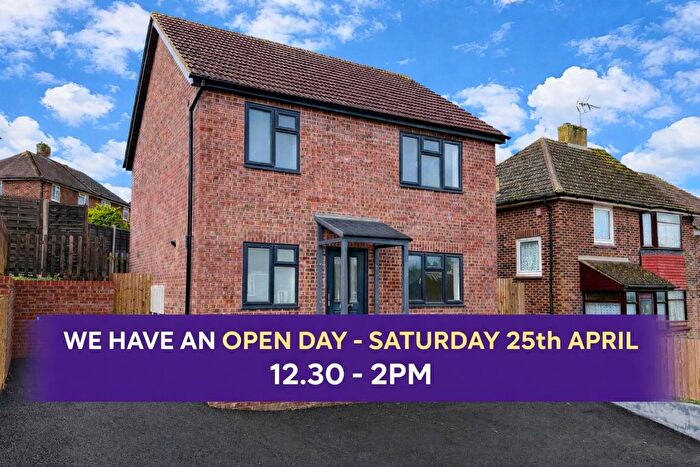 3 Bedroom Detached House For Sale In Cherbourg Crescent, Chatham, ME5