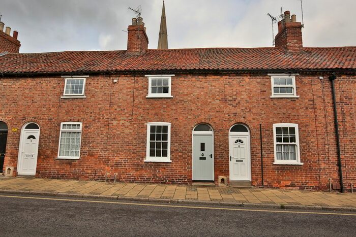 2 Bedroom Property To Rent In Bluegate, Grantham, NG31