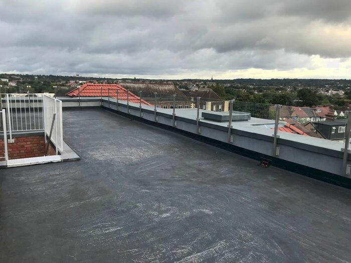 1 Bedroom Flat To Rent In The Crest, London, NW4