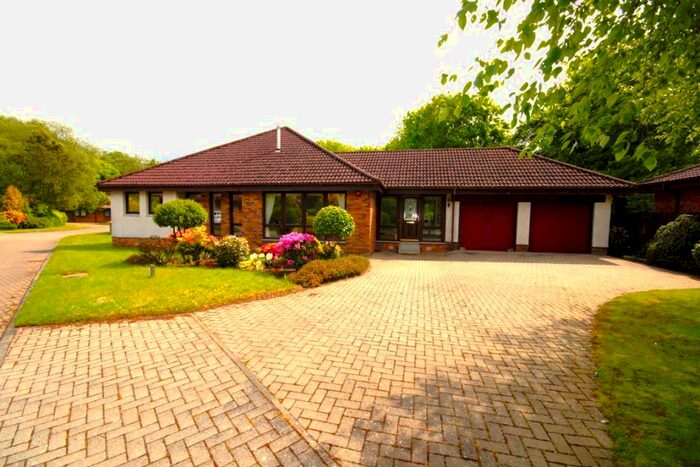 1 Bedroom Bungalow To Rent In Laurieston Park, Glenrothes, Fife, KY7