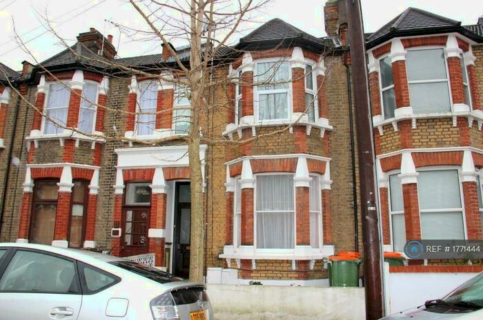 2 Bedroom Flat To Rent In Sidney Road, London, E7