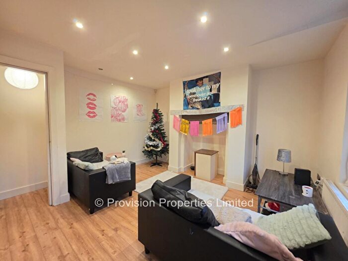 2 Bedroom Terraced House To Rent In Harold Walk, Hyde Park, Leeds, LS6