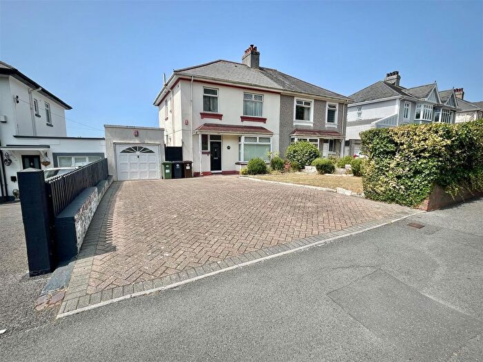 3 Bedroom Semi Detached House For Sale In Alma Road, Plymouth, PL3