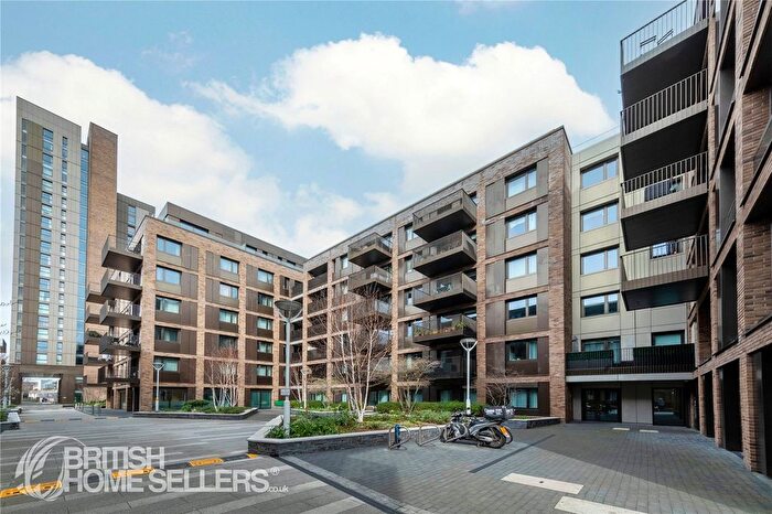 1 Bedroom Flat For Sale In Moulding Lane, London, SE14