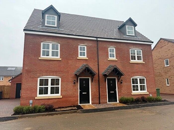 4 Bedroom Property To Rent In Enborne Close, Hampton Woods, Peterborough, PE7