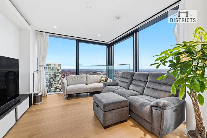 2 Bedroom Apartment For Sale In Hampton Tower, Marsh Wall, E14