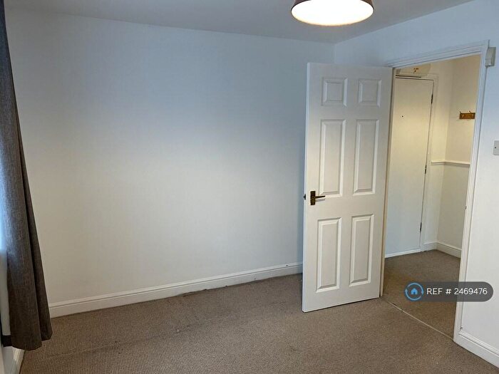 1 Bedroom Flat To Rent In Hackbridge, Wallington, CR4