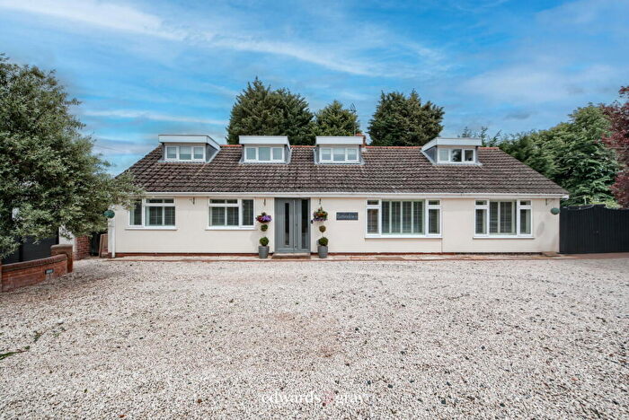 5 Bedroom Detached Bungalow For Sale In Coton Road, Whitacre Heath, B46