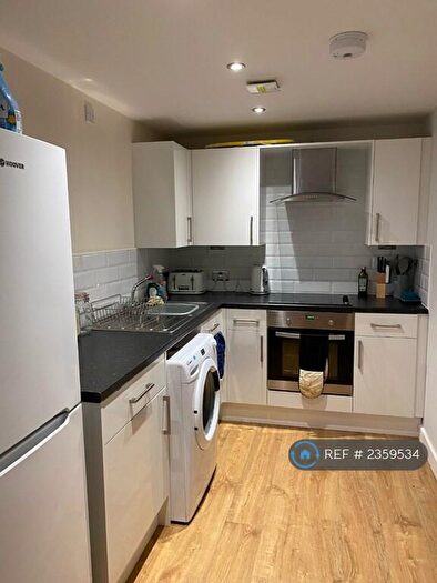 1 Bedroom Flat To Rent In Concord Street, Leeds, LS2
