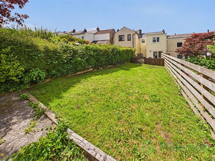 2 Bedroom Terraced House For Sale In Gilly Hill, Redruth, TR15