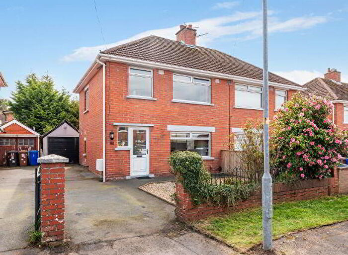 3 Bedroom Semi-Detached House For Sale In Kilmakee Park, Belfast, BT5