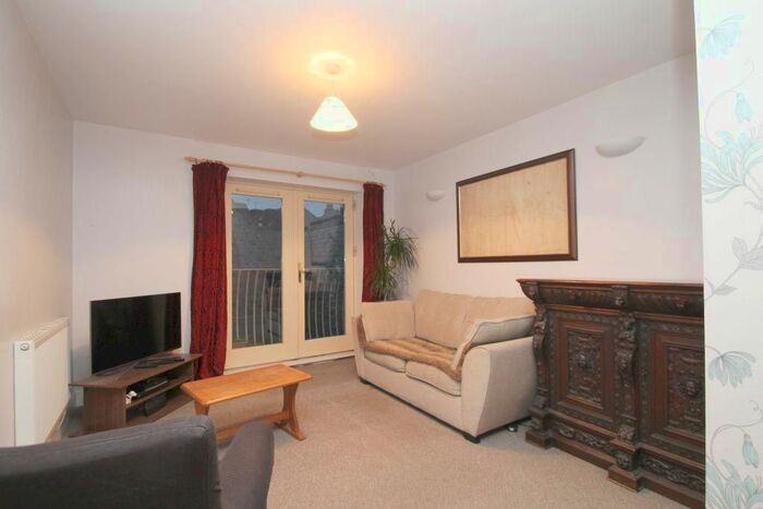2 Bedroom Flat To Rent In Nelson Street, Tewkesbury, GL20