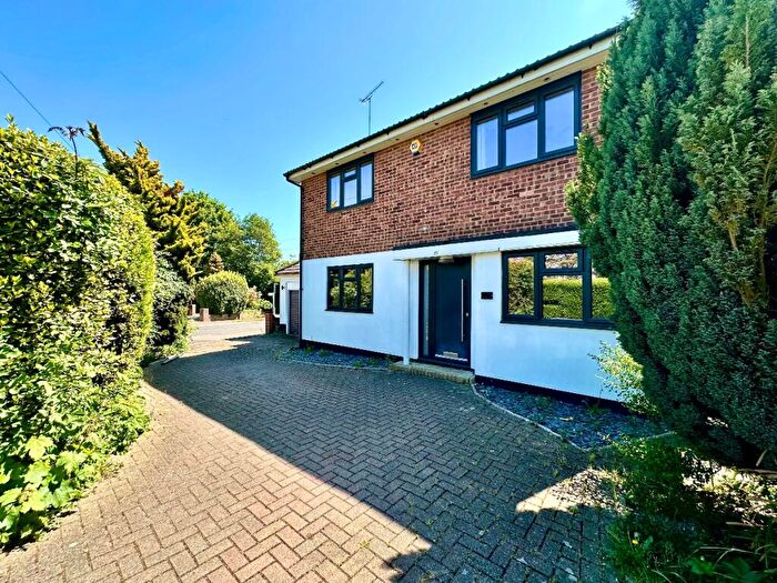 4 Bedroom Detached House To Rent In Hunter Avenue, Shenfield, Brentwood, CM15