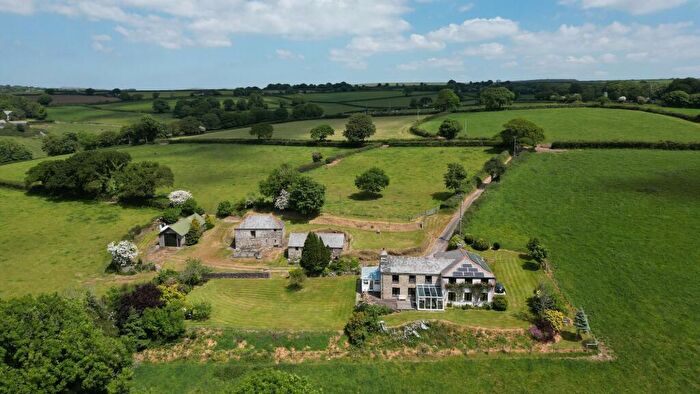 6 Bedroom Detached House For Sale In Bodmin, PL30