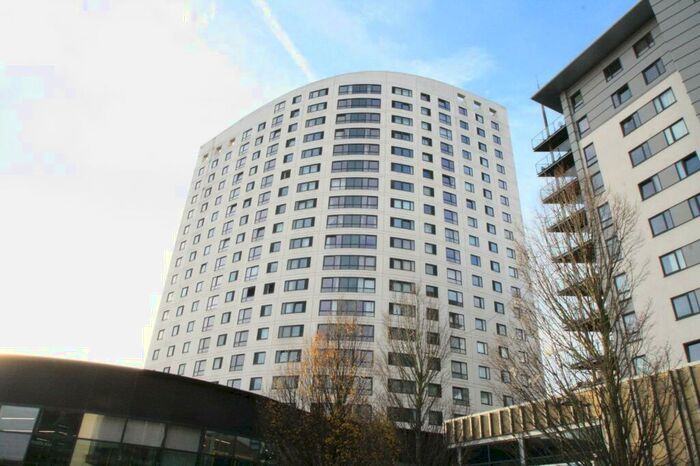 1 Bedroom Flat To Rent In Clarence House, The Boulevard, Leeds, West Yorkshire, LS10