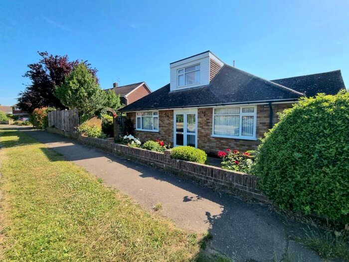 2 Bedroom Detached Bungalow For Sale In Onslow Gardens, Ongar, CM5