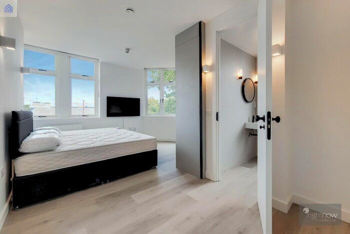 Studio To Rent In Primrose Lane, Radstock, Somerset, BA3