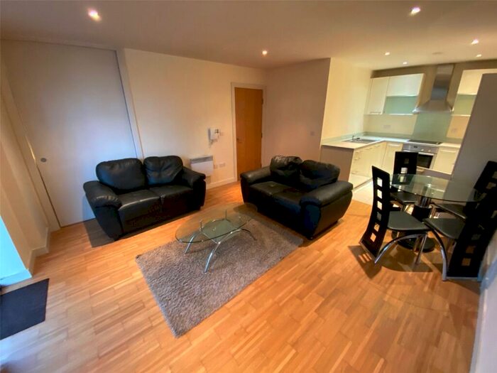 2 Bedroom Apartment To Rent In Kelso Place, Manchester City Centre, Manchester, M15