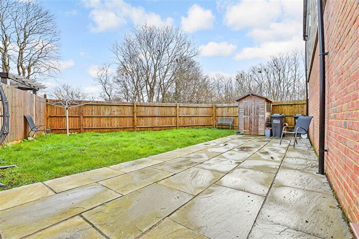 1 Bedroom Property For Sale In Elizabeth Gardens, Northiam, Rye, East Sussex, TN31