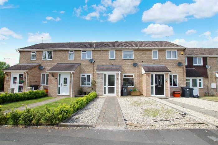 2 Bedroom Terraced House To Rent In Furlong Close, Swindon, SN25