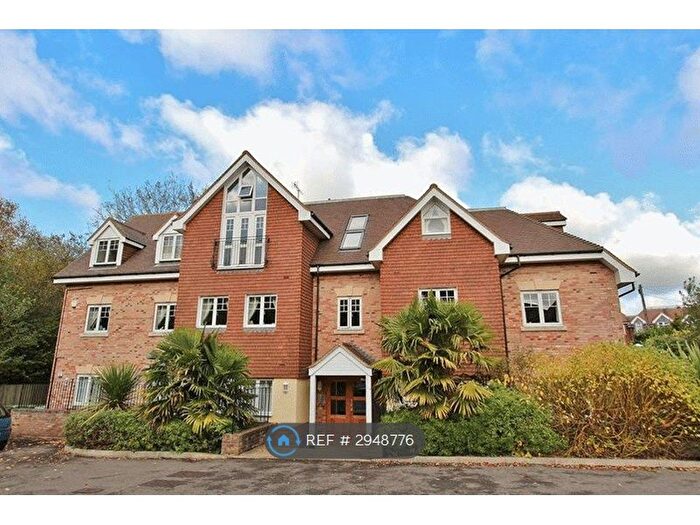 1 Bedroom Flat To Rent In Spire Place, Warlingham, CR6