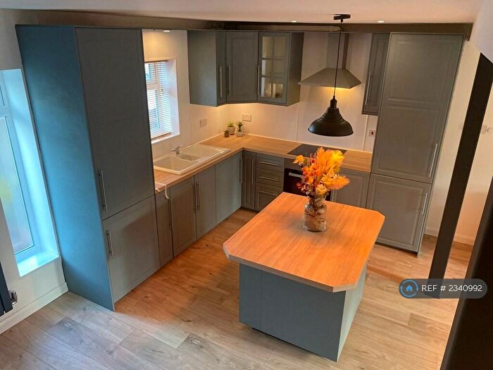 3 Bedroom Terraced House To Rent In Stennett Avenue, Spalding, PE11