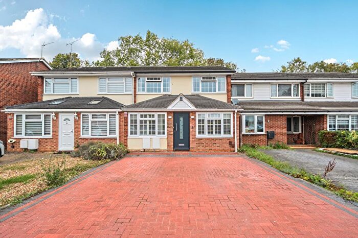 3 Bedroom Terraced House To Rent In Maidenhead, Berkshire, SL6