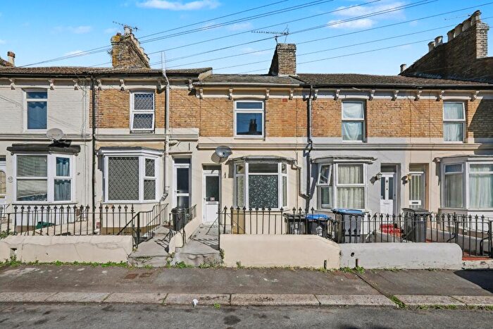 3 Bedroom Terraced House For Sale In Clarendon Street, Kent, CT17