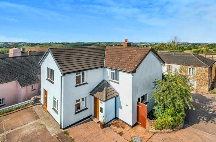 4 Bedroom Detached House For Sale In Lapford, Crediton, Devon, EX17