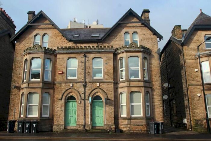 1 Bedroom Flat To Rent In East Parade, Harrogate, HG1