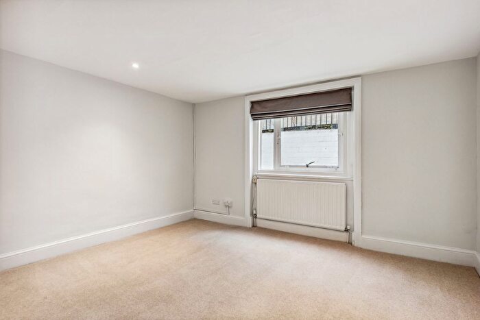 4 Bedroom Terraced House To Rent In Canning Place, Kensington, W8