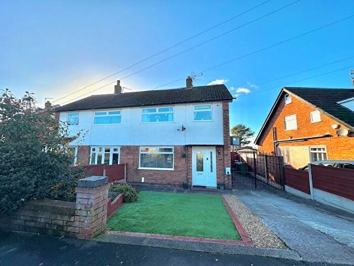 3 Bedroom House For Sale In Yew Tree Drive, Bredbury, Stockport, SK6