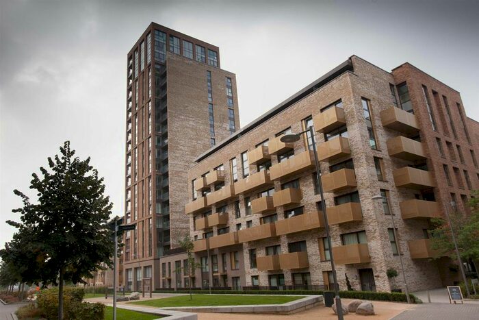 2 Bedroom Flat To Rent In Pell Street, London, SE8