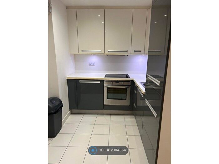 1 Bedroom Flat To Rent In Adana Building, London, SE13