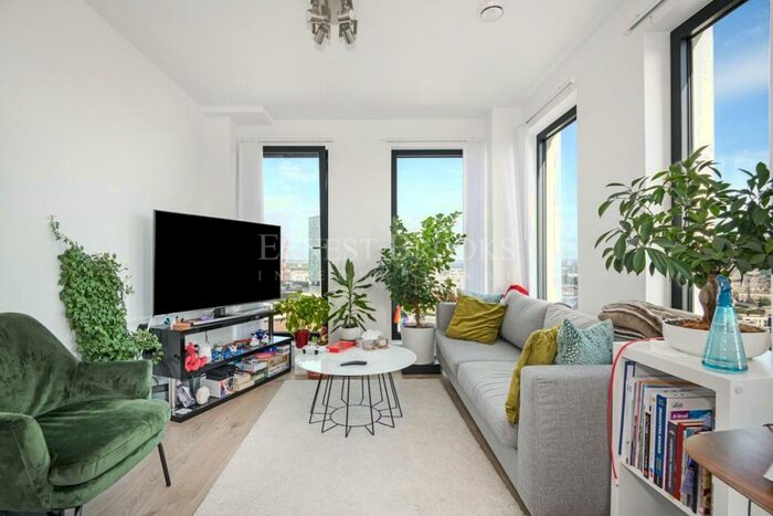 1 Bedroom Apartment To Rent In Legacy Tower, Stratford Central, Stratford, E15