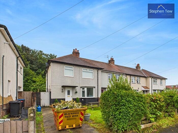 3 Bedroom End Of Terrace House For Sale In Laurel Avenue, Fleetwood, FY7