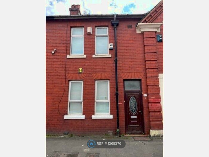 3 Bedroom Terraced House To Rent In Canterbury Street, Blackburn, BB2