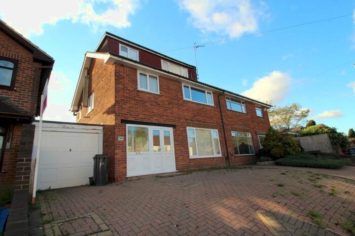 4 Bedroom Semi-Detached House To Rent In St. Peters Road, Dudley DY2
