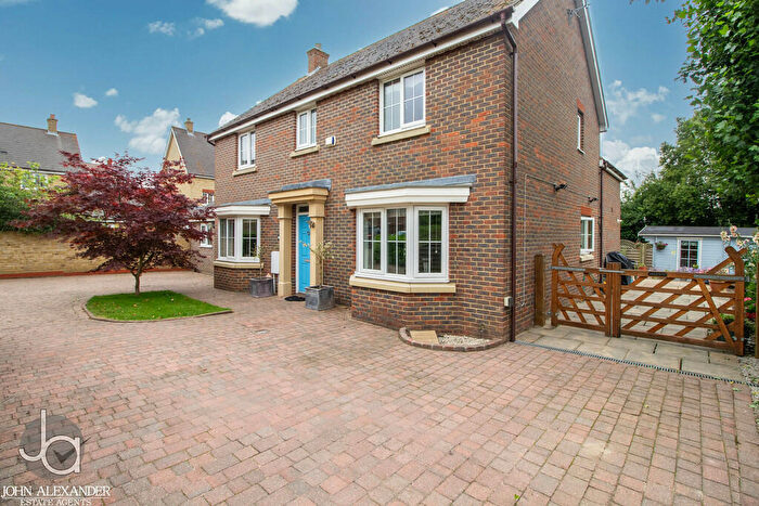 5 Bedroom Detached House For Sale In Park Drive, Tiptree, CO5