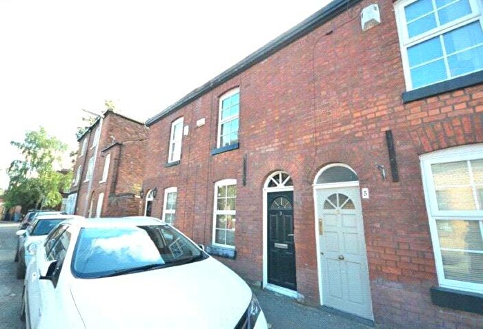2 Bedroom Terraced House To Rent In Vicker Grove, Didsbury, Manchester, M20