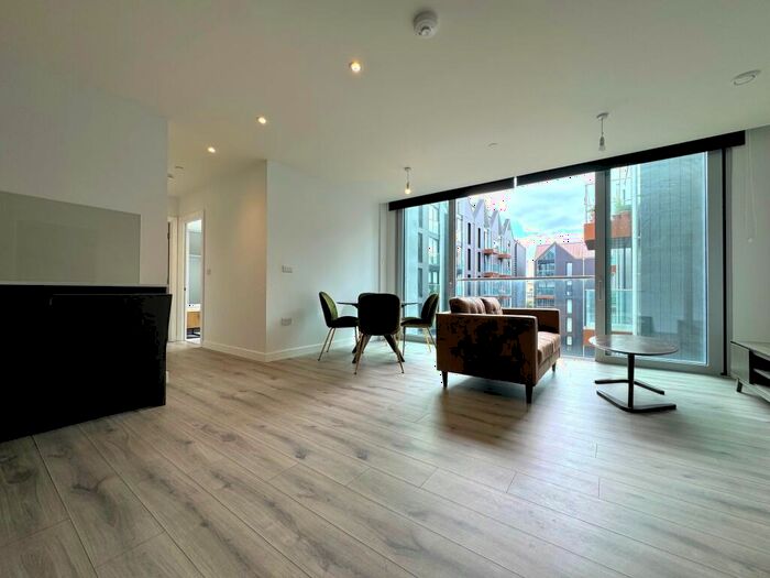 2 Bedroom Apartment To Rent In Circus Street, Brighton, BN2