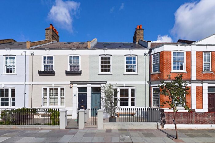 5 Bedroom Property For Sale In Sedlescombe Road, Fulham, London, SW6